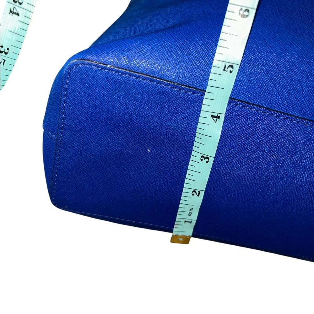 Michael Kors Blue and Beige Handbag